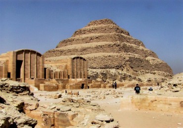 Sakkara, Memphis and Dahshur day tour from Sokhna Port